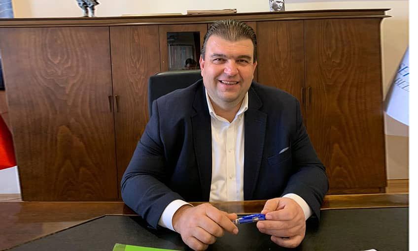 Belediyenin vergi borcunu sıfırladı!