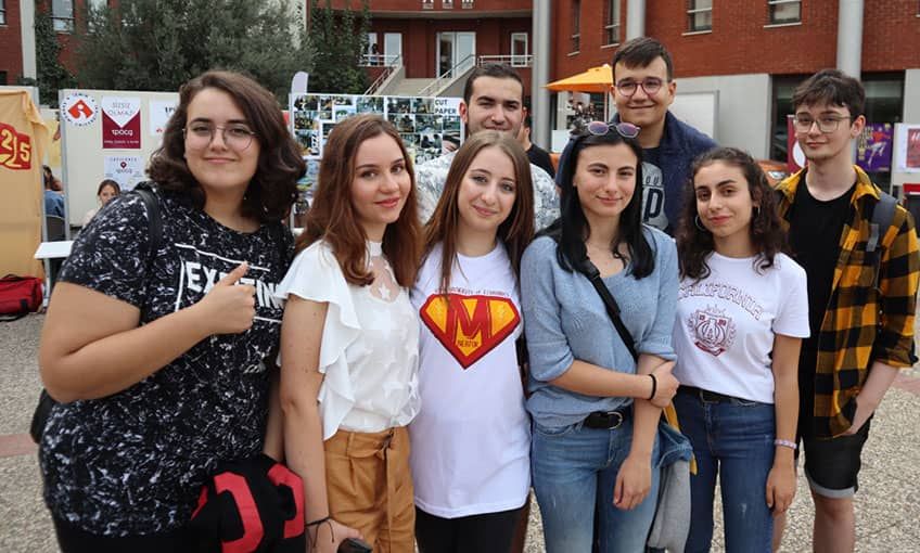 1750 öğrenciye ‘mentor’ desteği