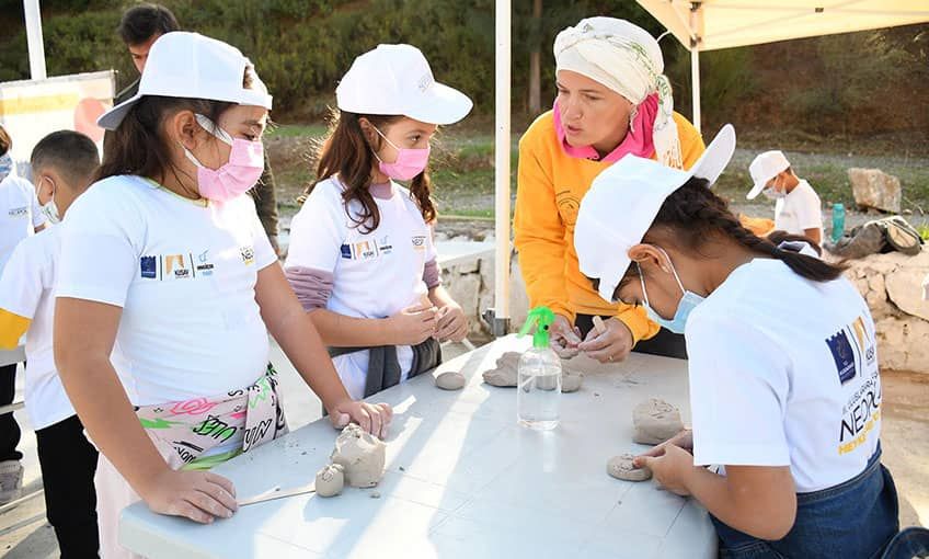 Geleceğin heykeltraşları Neopolis'de yetişiyor