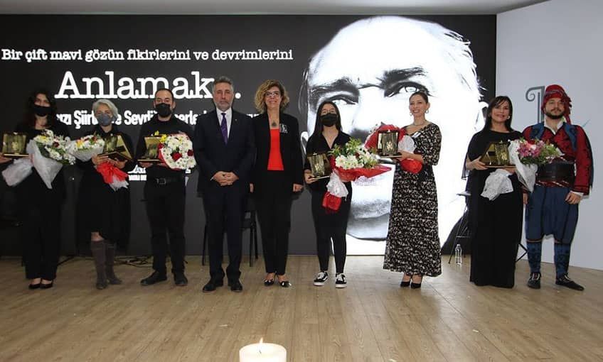 Bayraklı 7’den 70’e “Ata”sını andı