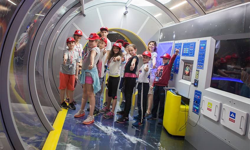 Öğrenciler ara tatilde uzayı tercih etti