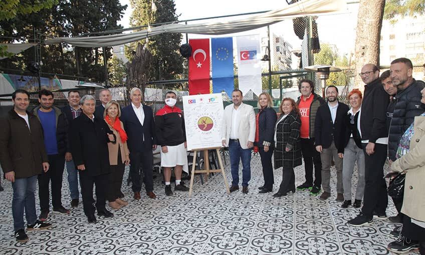 Konsoloslar tenis turnuvasında buluştu