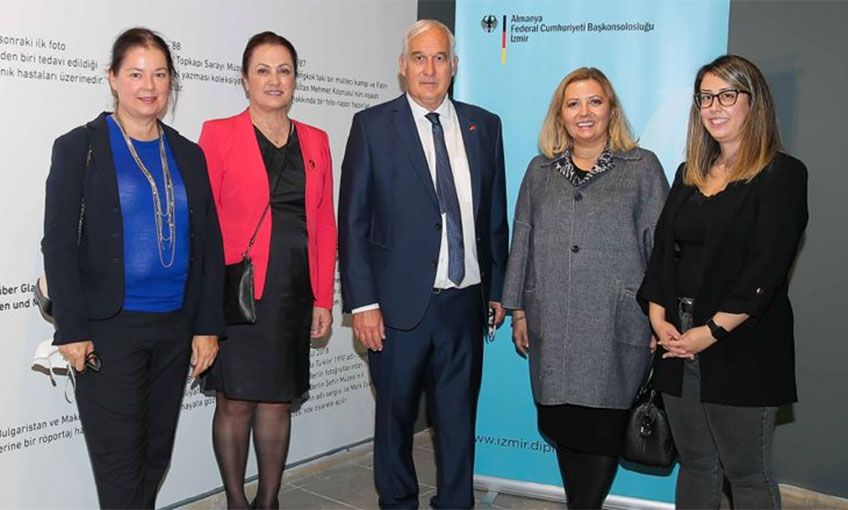 Türk-Alman yaşamını yansıtan fotoğraflar İzmirliler ile buluştu