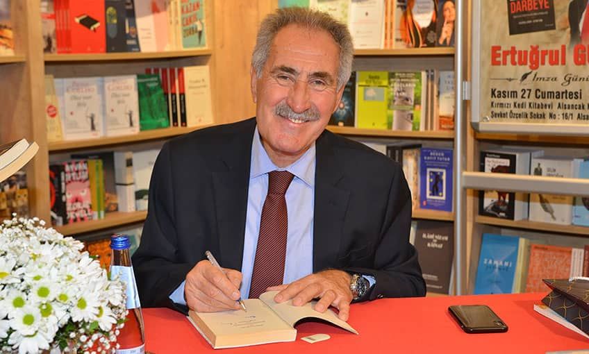 Günay, Kırmızı Kedi’de