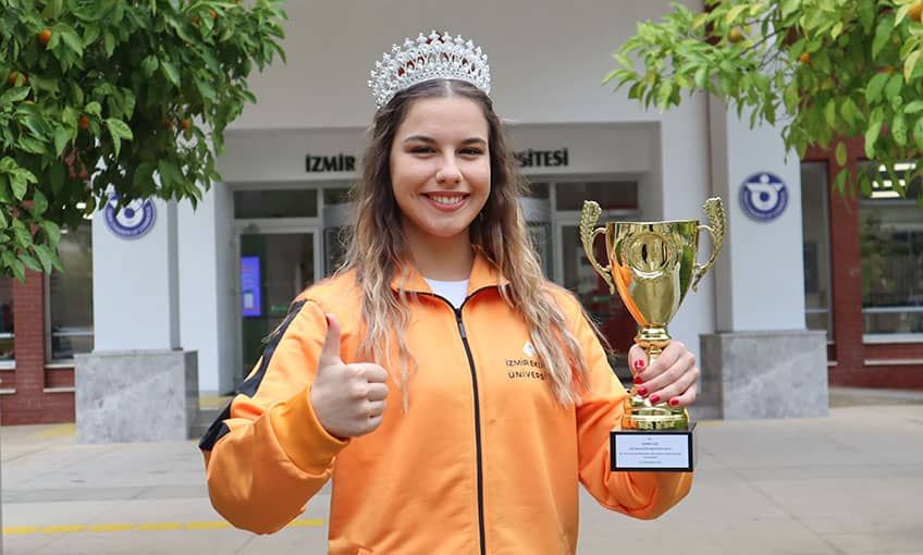 İzmirli Burçak cimnastiğin kraliçesi