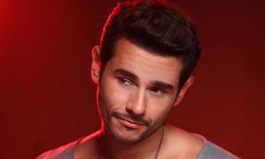 Bu sefer de bir film müziği ile geliyor