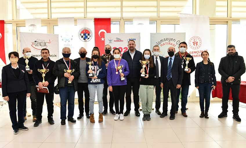 Çiğli’de Satranç İl Birinciliği Turnuvası Sona Erdi