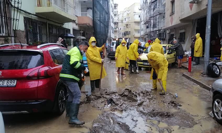 Başkan Batur, taşkında sahada!