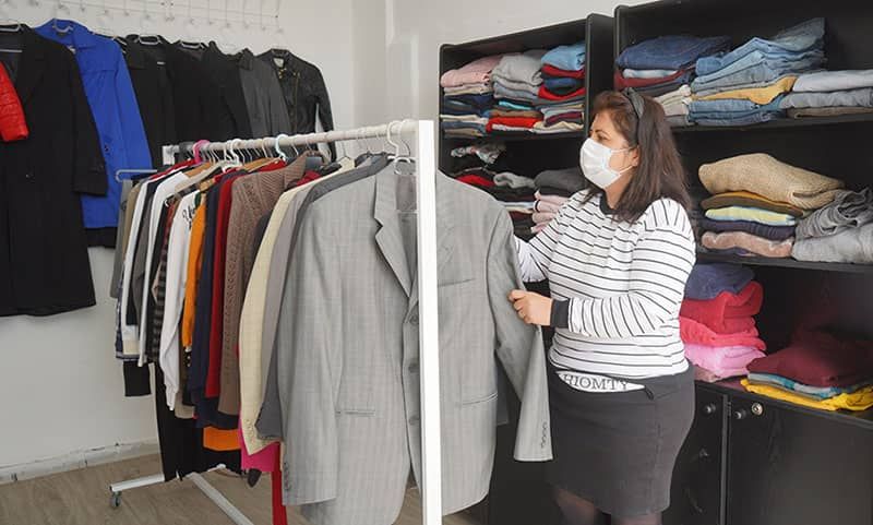 Üçüncü sosyal market Sarımsaklı’ya…