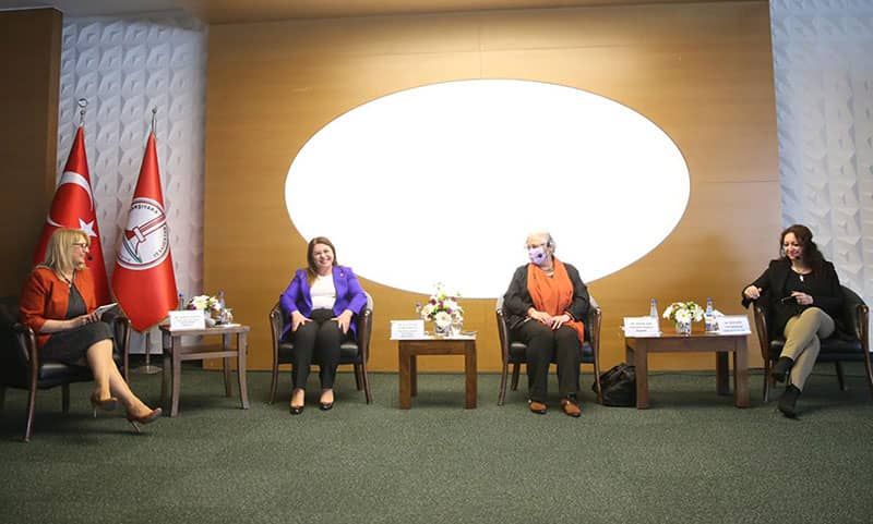 İlk oturumu tamamlandı