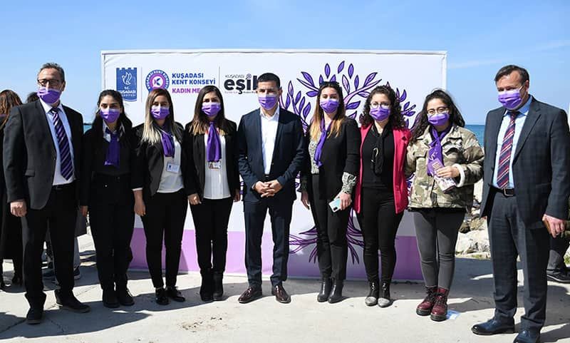 Coşkulu 8 Mart kutlaması