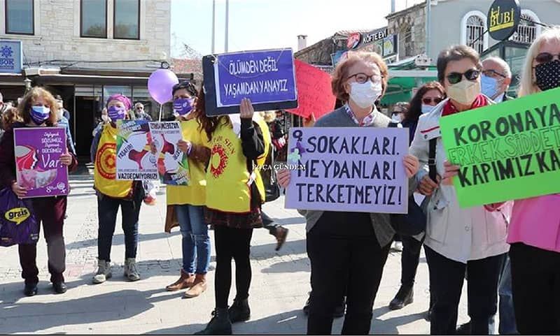 Foça'da 8 Mart