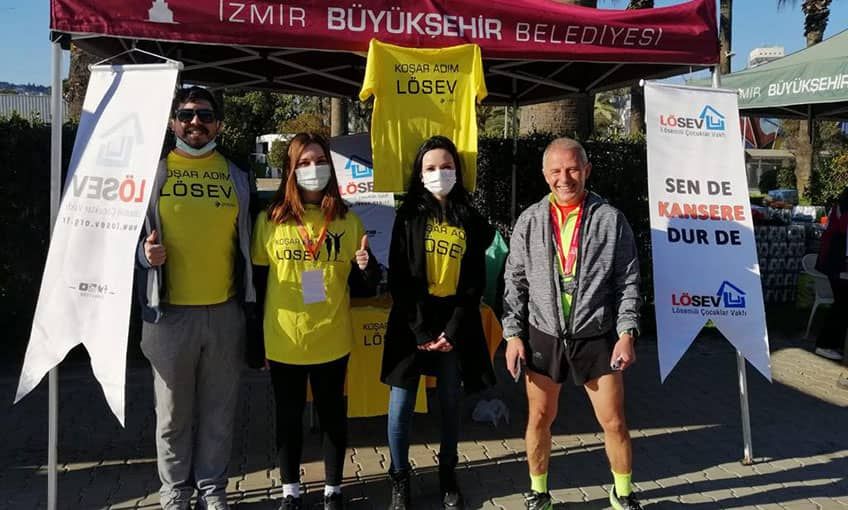 Maraton İzmir’de eğitim için koştu