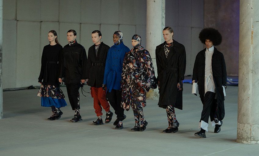 Ünlü oyuncuları buluşturan defile…