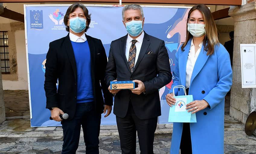 Otizmin farkındayız