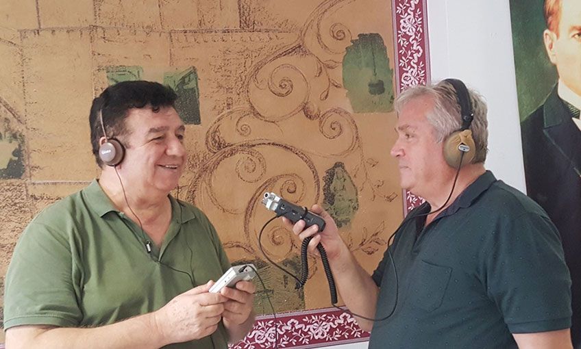 Göçmen Vekil, Göçmen türküsü yazdı