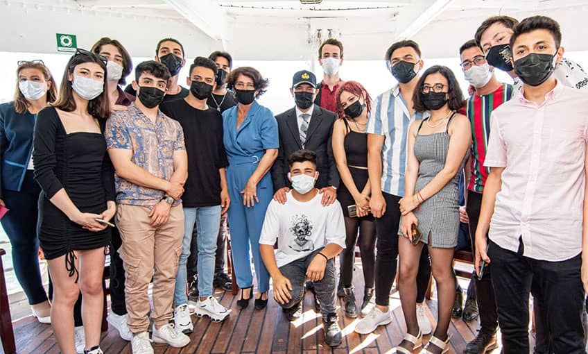 19 Mayıs’ta İzmirli gençlerle Körfez turu