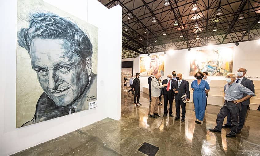 İz Bırakan İlkler Dev Portreler” sergisi açıldı
