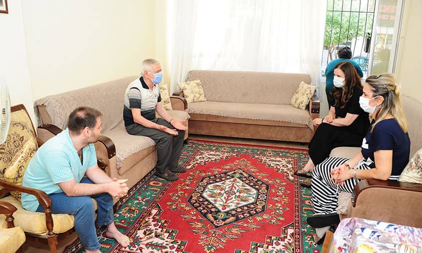 Başkan Çalkaya Şehit Babalarını yalnız bırakmadı