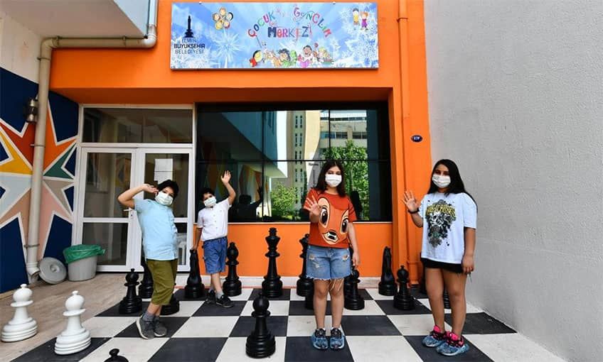 İzmir’de eşit yurttaşlık mümkün