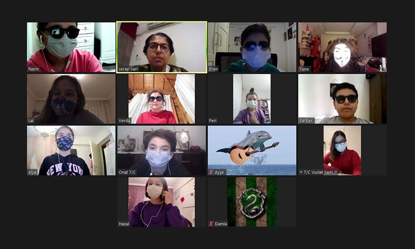 İzmirli gençler 12 ülkeden yaşıtlarıyla N.E.W.S. eTwinning Projesinde buluştu