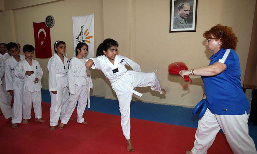 Yaz Spor Okulları önlemlerle açıldı