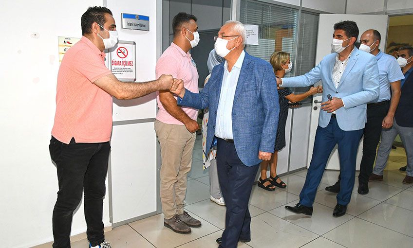 Karabağlar’da bayramlaşma