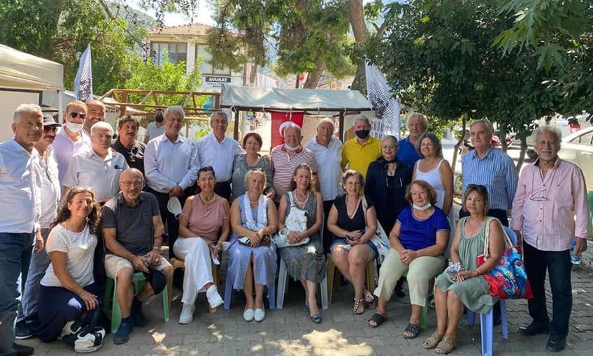 Sivil Zafer Karaburun’da anıldı