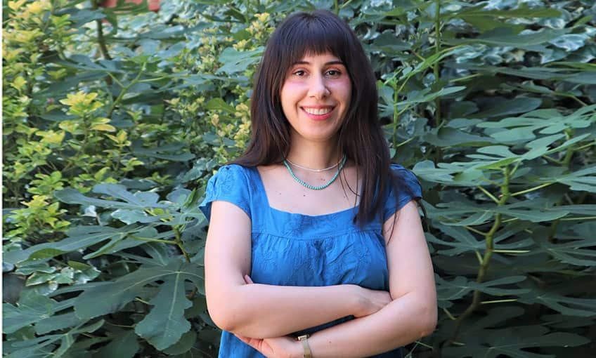 106 yıllık şiirin çevirisi ödül getirdi