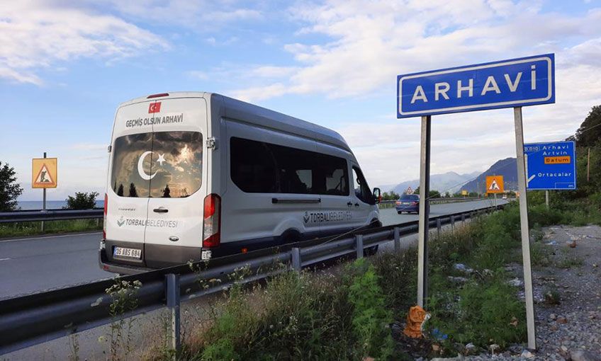 Torbalı Belediyesi’nden Arhavi’ye