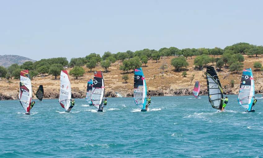 Dikili'de Yelken  Yarışları Başladı
