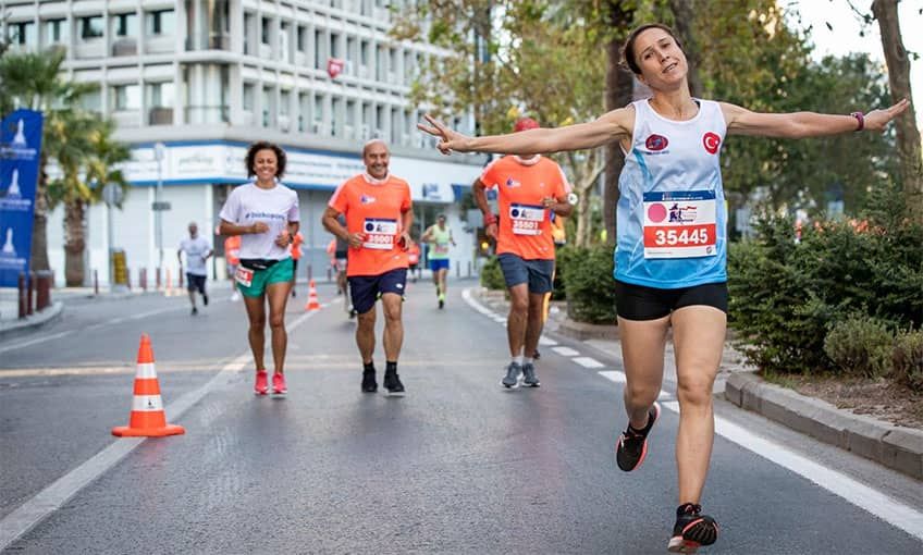 9 Eylül İzmir Yarı Maratonu’na rekor katılım