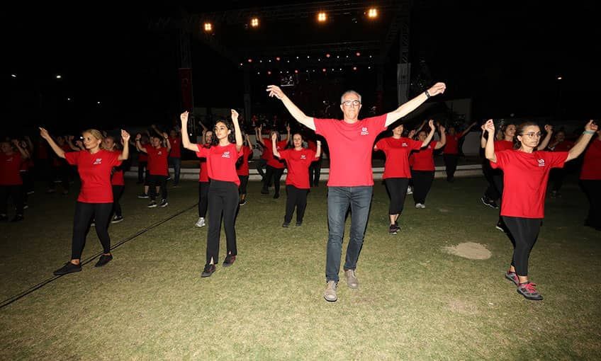 99. gurur yılına yakışır kutlama