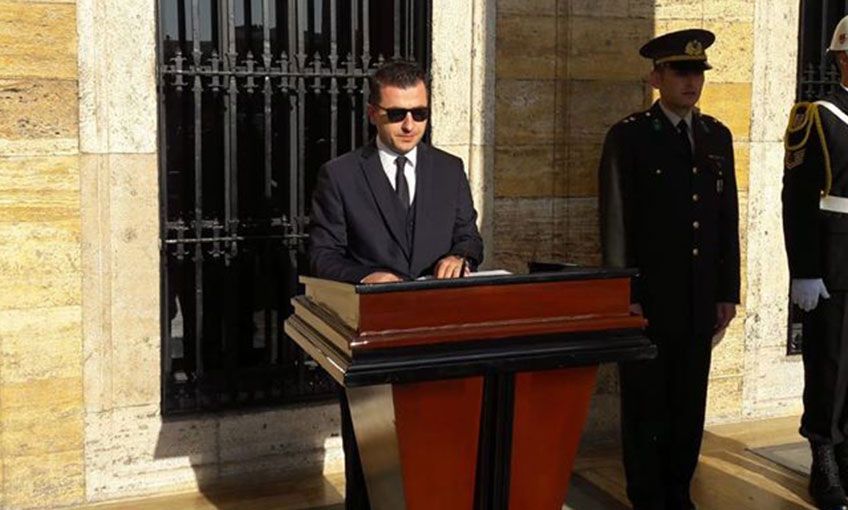 İzmir 9 Eylül’de Cumhuriyetimizi ve bağımsızlığımızı müjdelemiştir