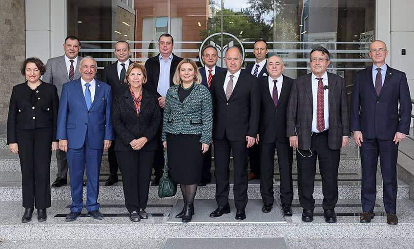 İzmir için diplomatik zirve