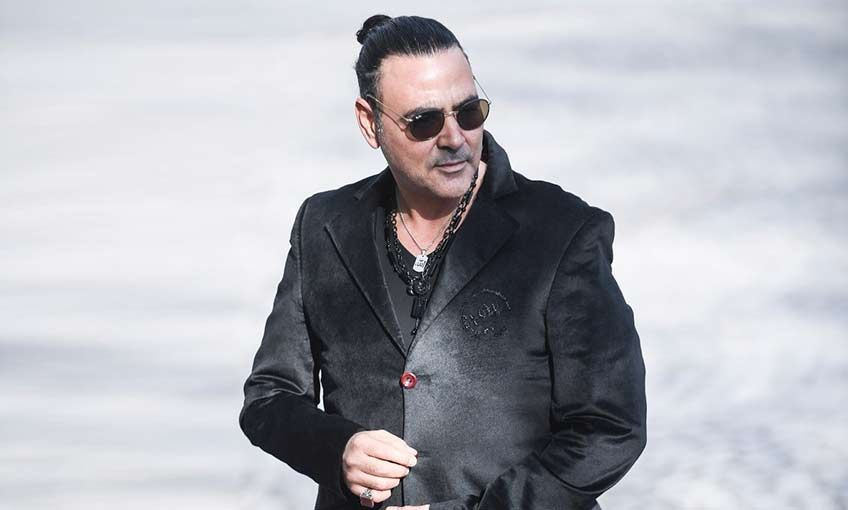 Ozan Orhon'dan sürpriz