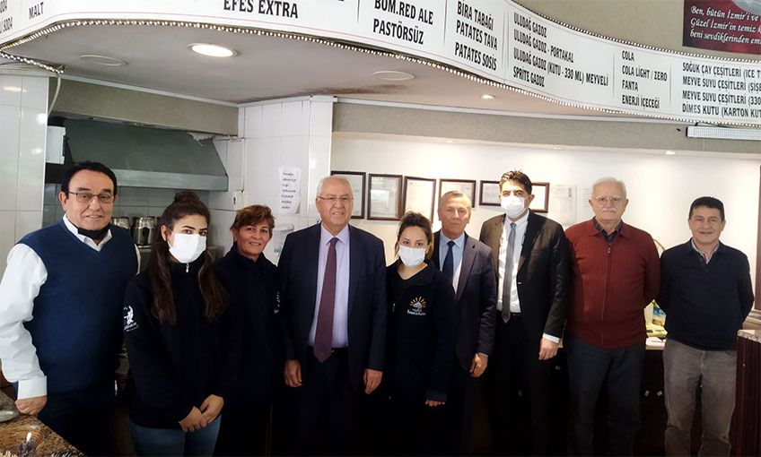 Karabağlar Ailesi yeni yıl kutlamasında buluştu