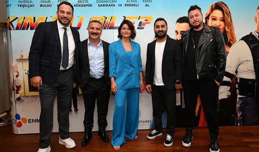 Kim Bu Aile? İzmirli sinema severlerle buluştu