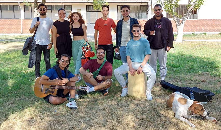 Sanatla ve hayvan sevgisini birleştiren proje