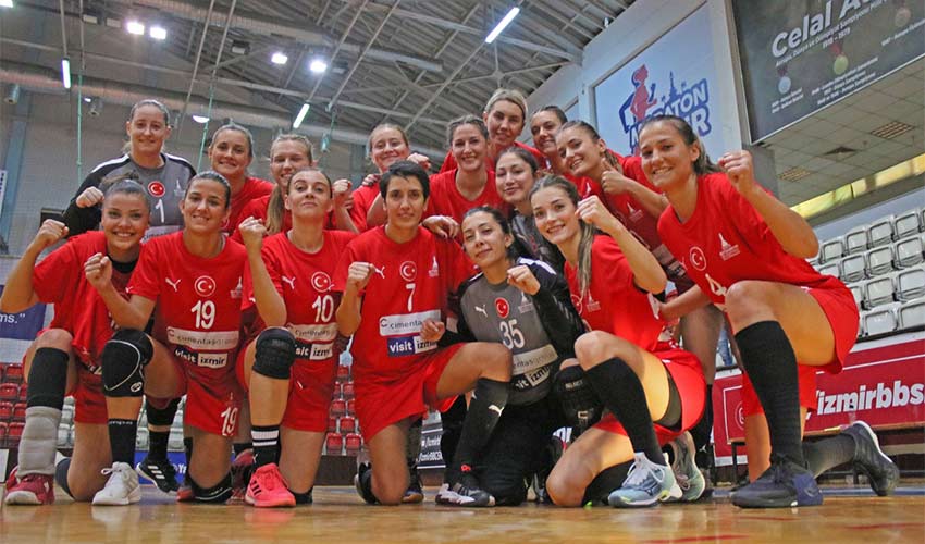 İzmirli hentbolculara Portekizli rakip