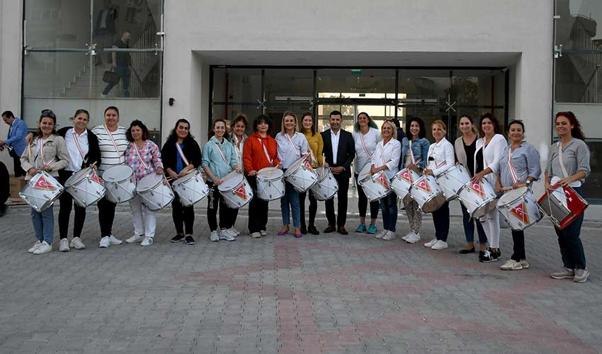 Efsane bando geri döndü