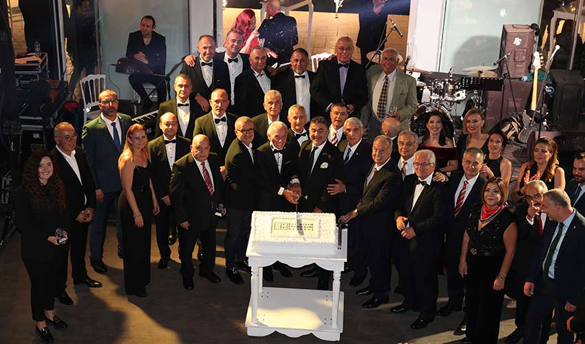 EGSD'den çifte kutlama