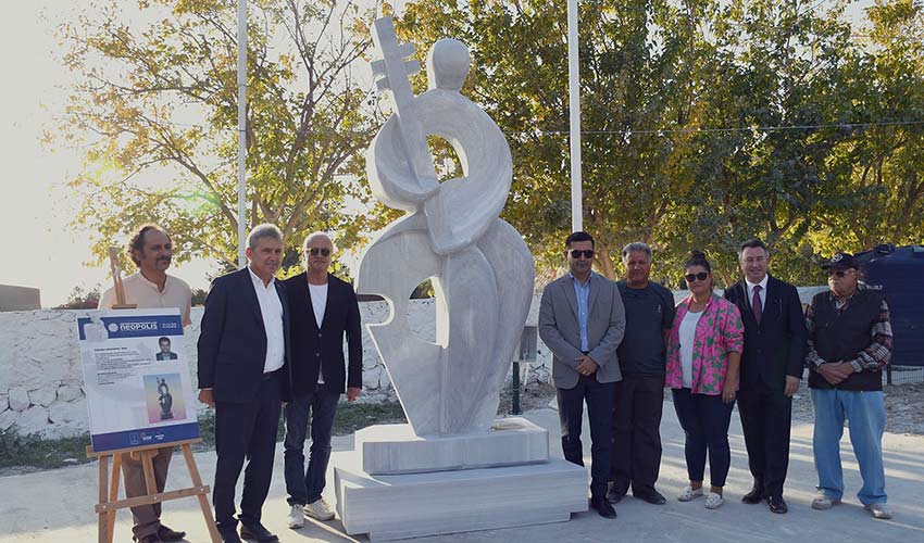 Müzik, mermer bloklardan heykele dönüştü