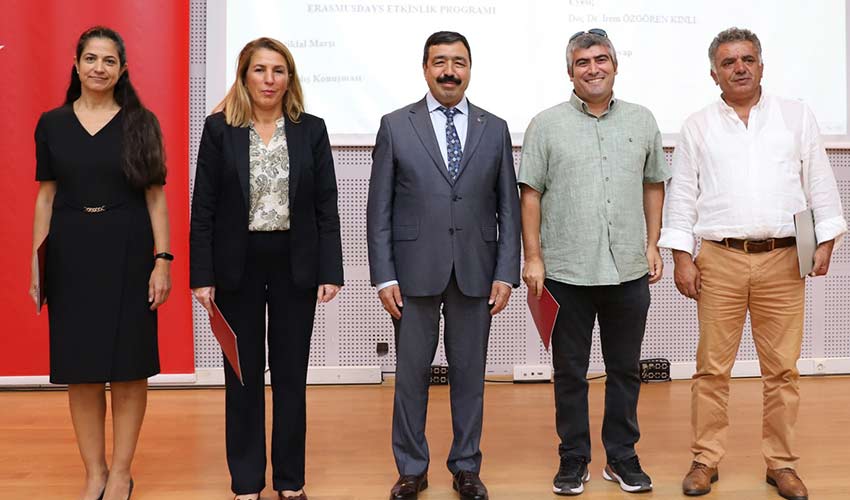 İKÇÜ’de “Erasmus Günleri