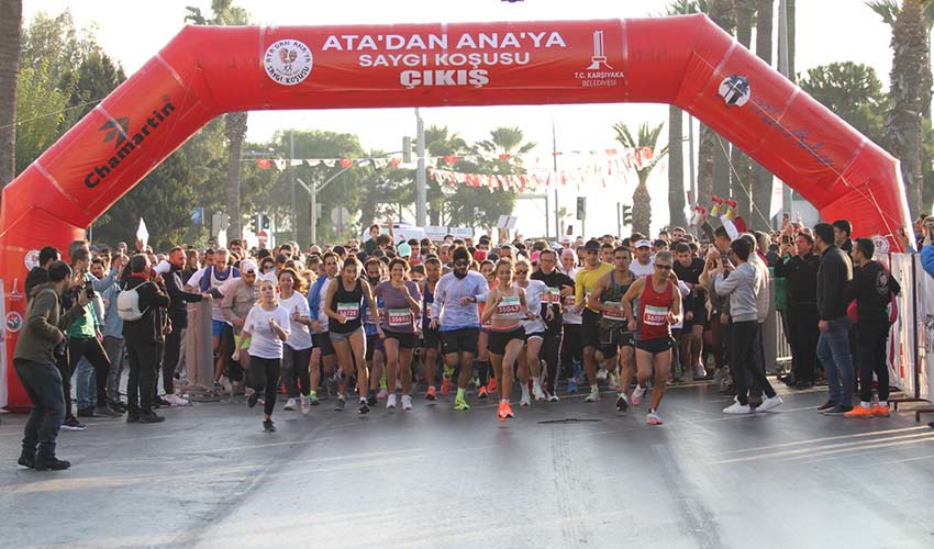 1700 kişi Ata’dan Ana’ya koştu