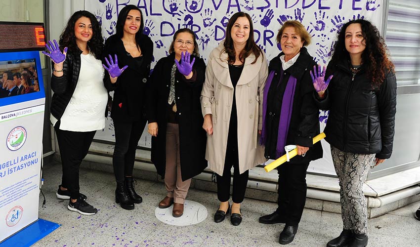 Balçovalı Kadınlar Şiddete Dur Dedi