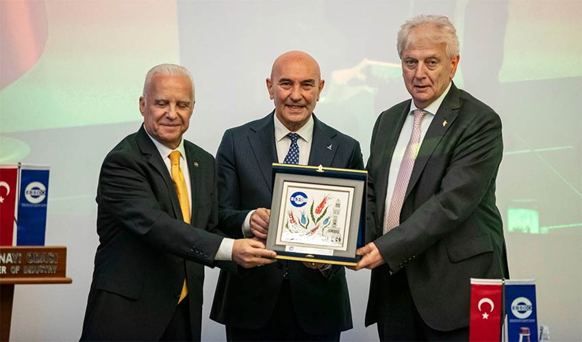 Bu kongre ile yüz yıllık Cumhuriyet mirasına sahip çıkıyoruz