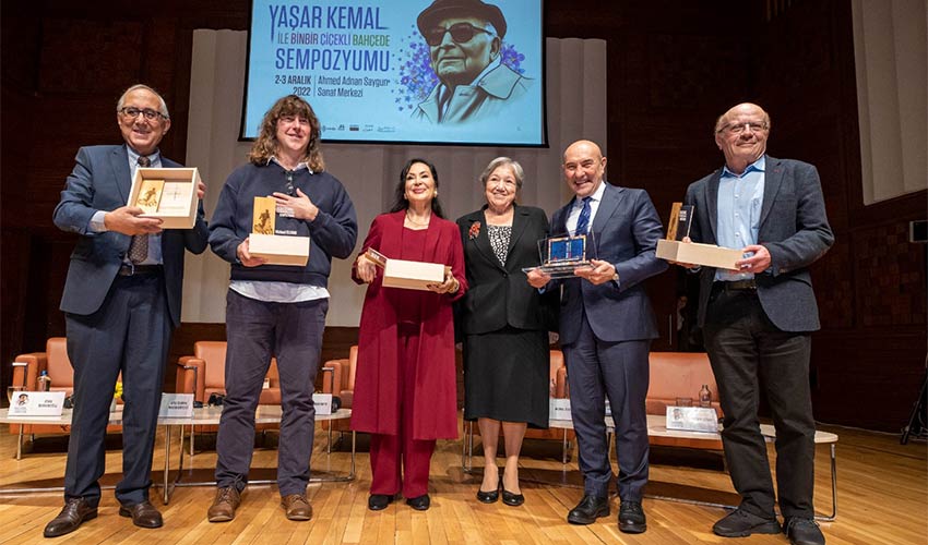 Yaşar Kemal’in bin bir çiçekli bahçesi kapılarını açtı