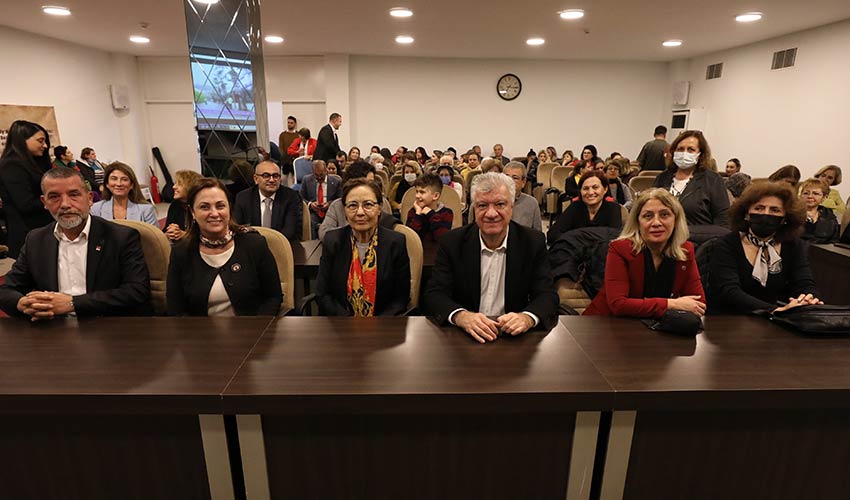 Narlıdere’de Kadın, Siyaset Ve Demokrasi konuşuldu