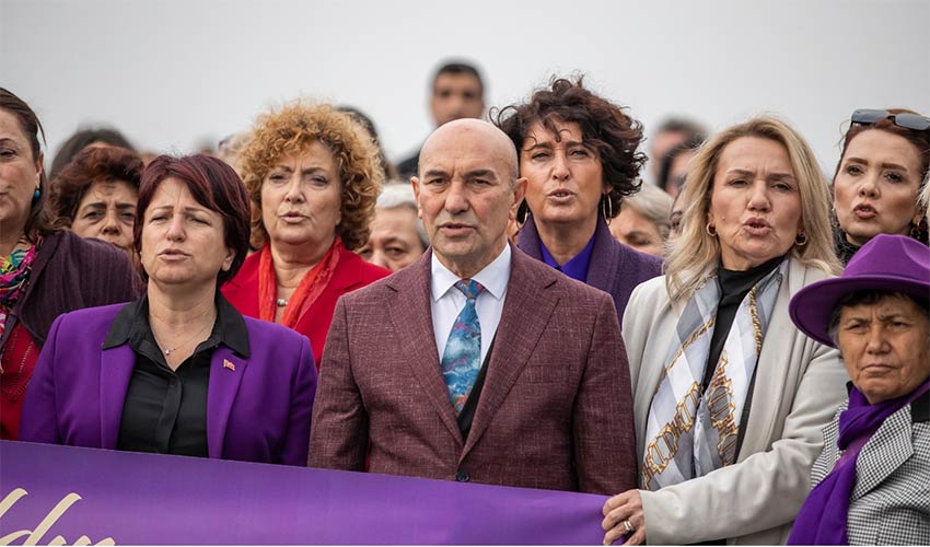 Toplumdaki kadın izini büyütmek zorundayız